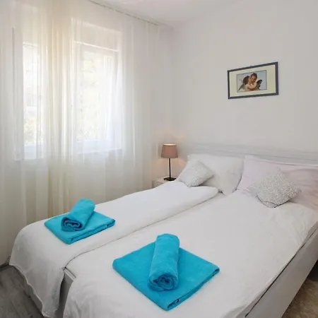 Fantov Zarok A4 Br-3 By Interhome Apartment *