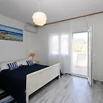 Fantov Zarok A4 Br-3 By Interhome *