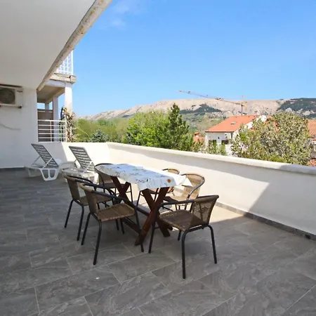 Fantov Zarok A4 Br-3 By Interhome Baška