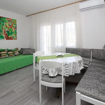 Apartmán Fantov Zarok A4 Br-3 By Interhome